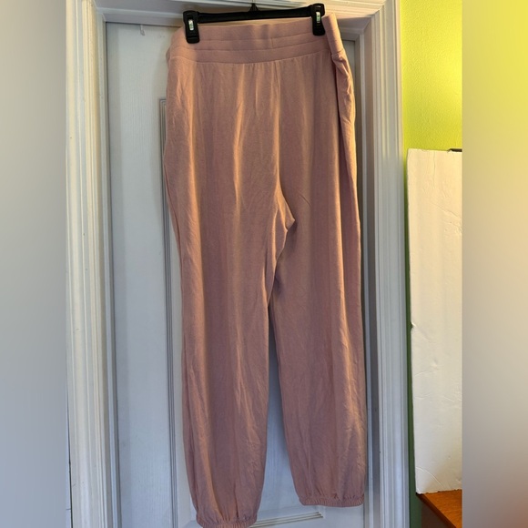 Victoria’s Secret Draw String Joggers - Picture 4 of 9